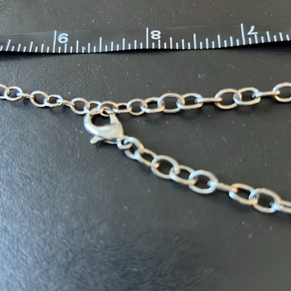 ANNE KLEIN NECKLACE of BLUE CRYSTALS on a PEWTER look ADJUSTABLE CHAIN - Picture 8 of 9